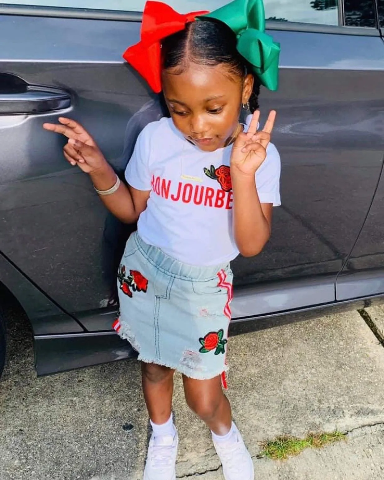 GIRLS TWO-PIECE "BONJOURBER" WHITE SHIRT WITH BLUE JEAN SKIRT