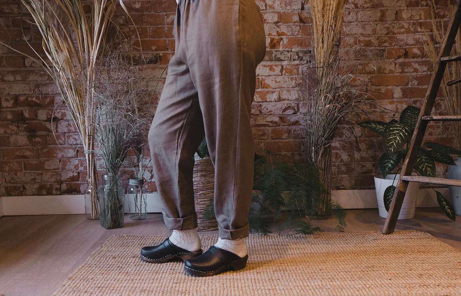 Marie Pant in Mud